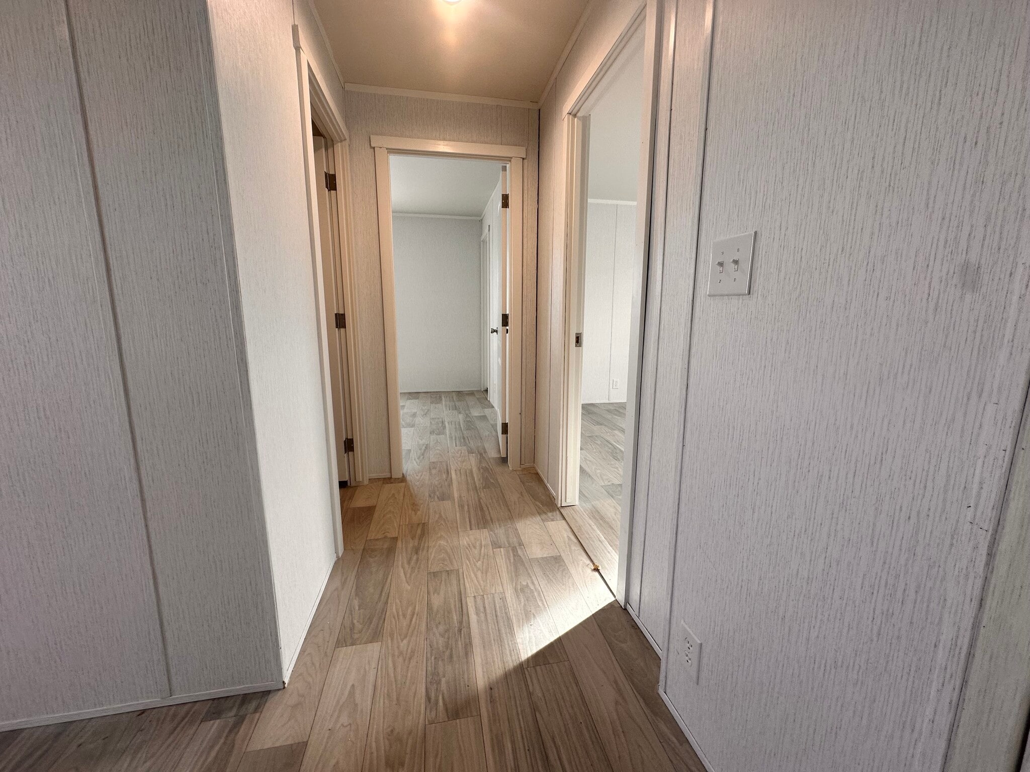 Building Photo - 26 Jubilee St