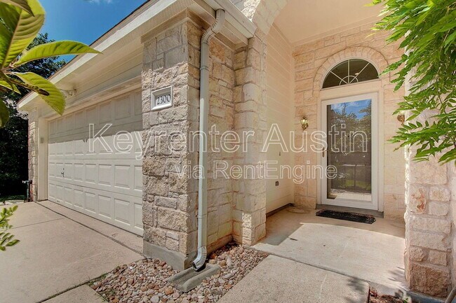 Building Photo - 2300 Garrett Cove