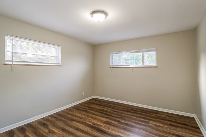 Building Photo - 5678 Karen Ave