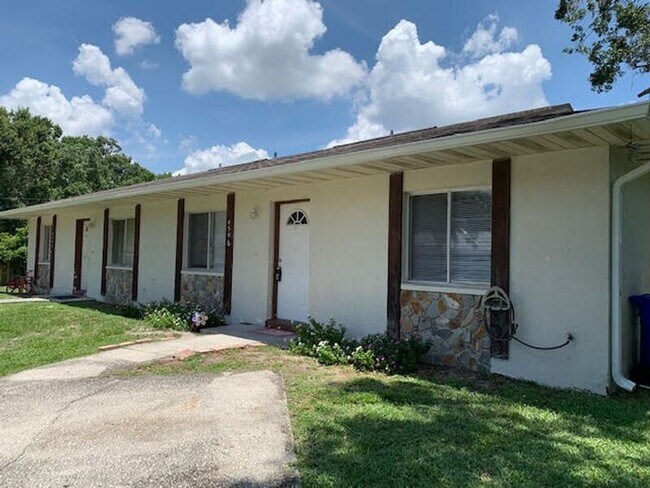 Building Photo - 4504 Ballentine Ct