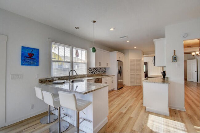 Building Photo - 232 Dixie Blvd