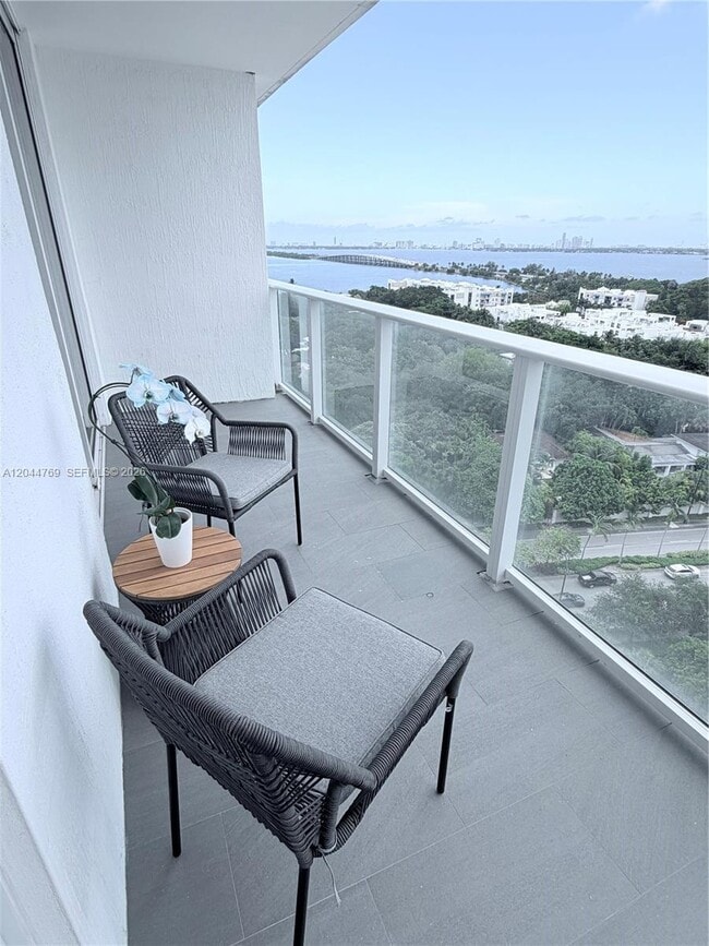 Building Photo - 4250 Biscayne Blvd