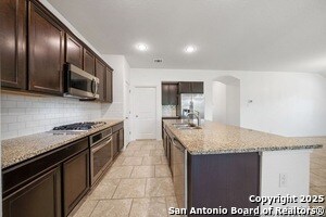 Building Photo - 14724 Costa Leon