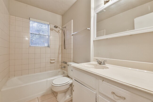 Building Photo - 25726 Timber Lakes Dr