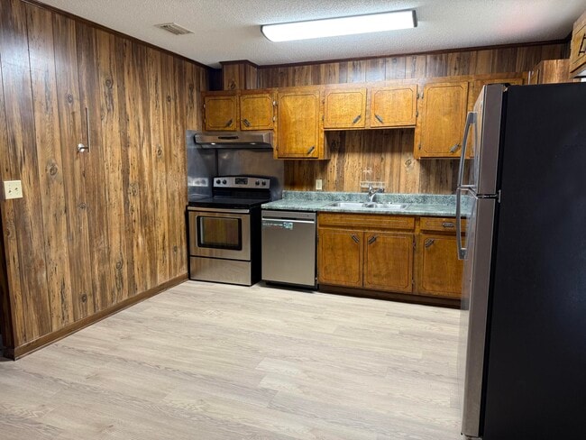 Building Photo - 5326 Olin Merritt St