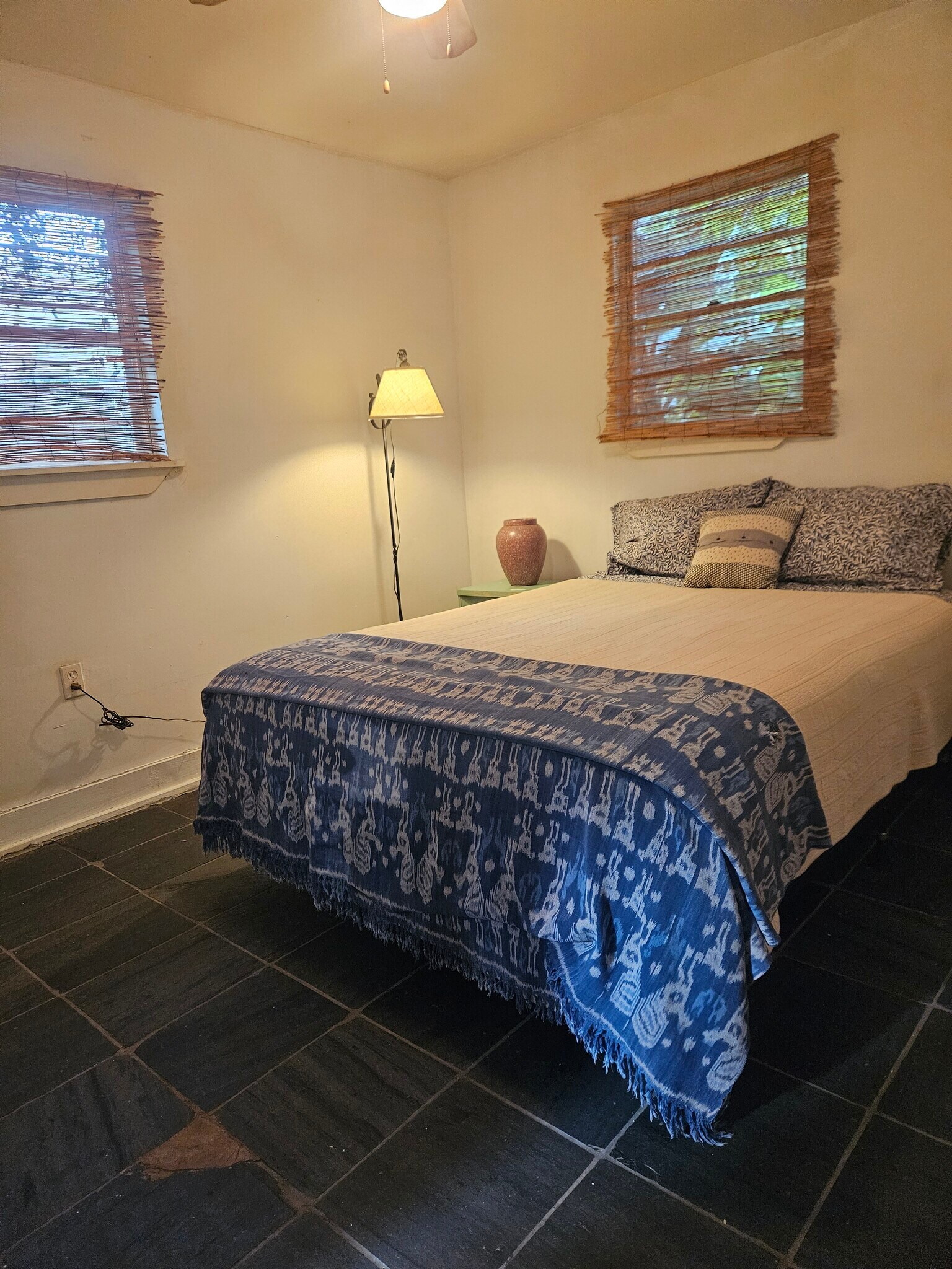 Building Photo - 2326 Esplanade Ave