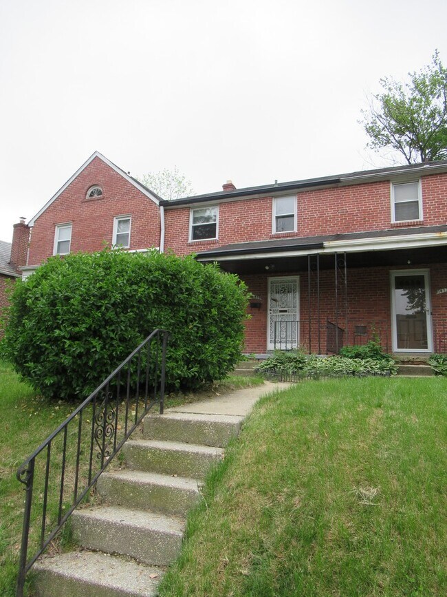 Building Photo - 1419 Winston Ave