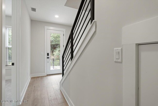 Building Photo - 2056 Prudential Dr