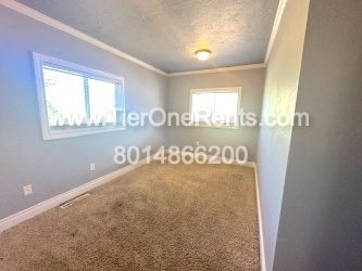Building Photo - move in special: $300 off first months rent