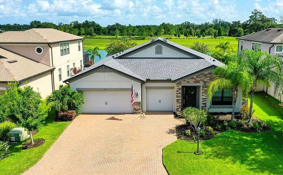 Front House - 727 129th St NE