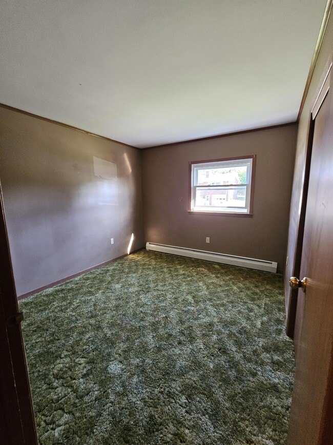 Building Photo - 135 Nittany St