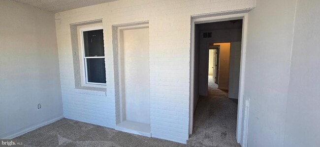 Primary Photo - 1702 Gales St NE