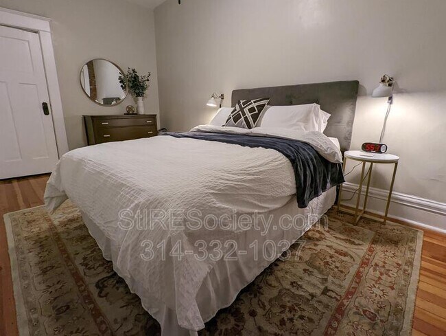 Building Photo - 2920 Louisiana Ave