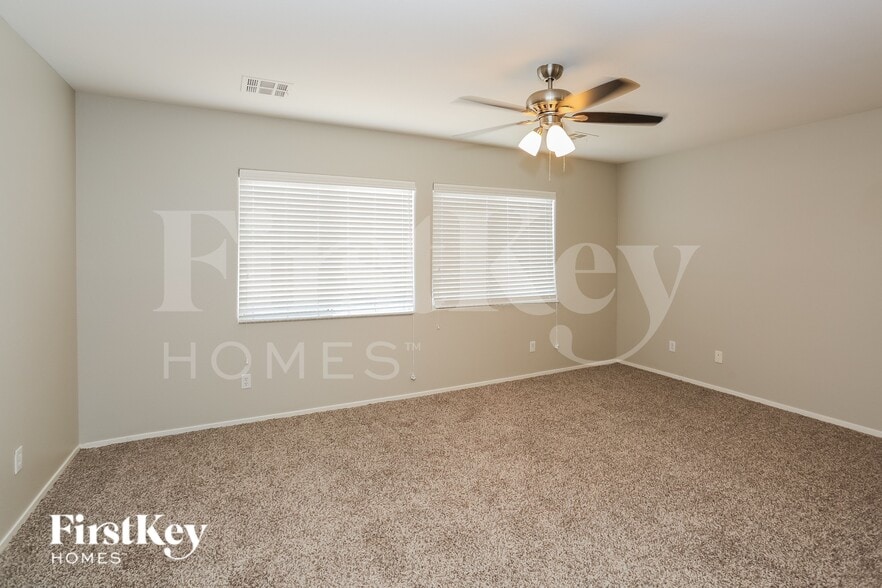 Building Photo - 6425 Casamar St