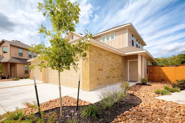 Building Photo - 747 Gristmill Dr