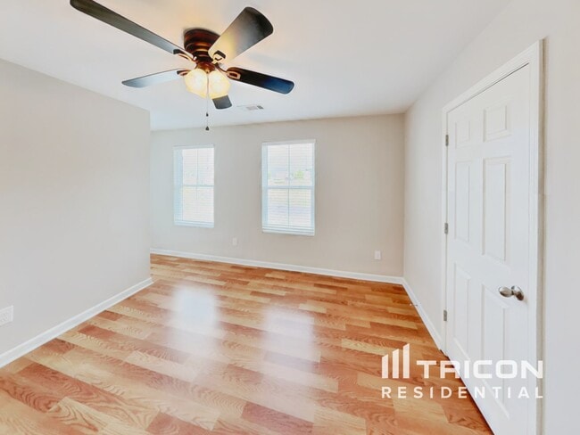 Building Photo - 108 Alred Cir