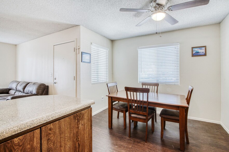Interior Photo - RIVER PARK