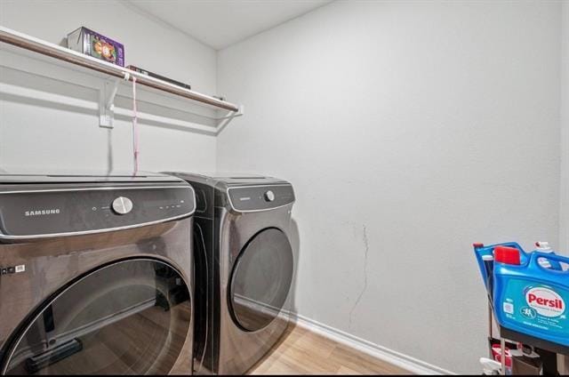 Building Photo - 900 Sapphire Dr