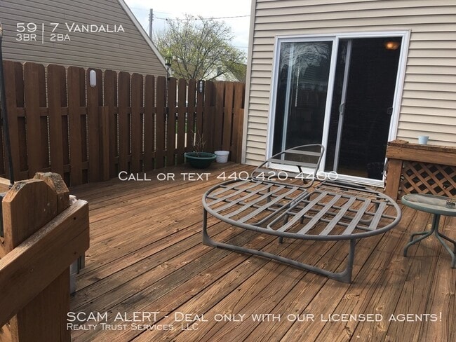 Building Photo - 5917 Vandalia Ave