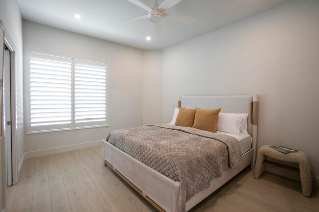 Building Photo - 126 Sunset Cove Ln