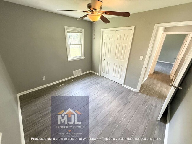 Building Photo - Updated 2 Bedroom/ 1 Bath Home in Belton *READY NOW*