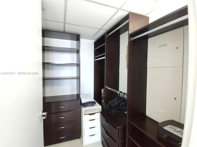 Building Photo - 465 Brickell Ave