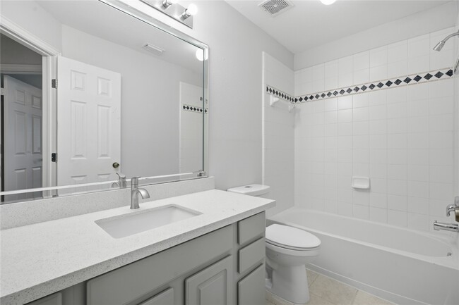 Building Photo - 5755 Lightstone Ln