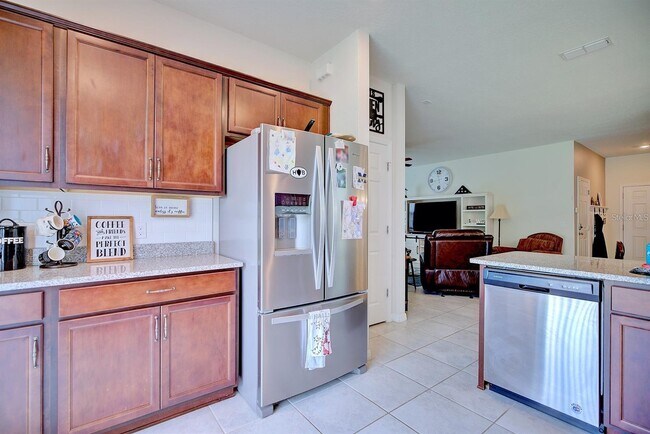 Building Photo - 5164 Chickadee St