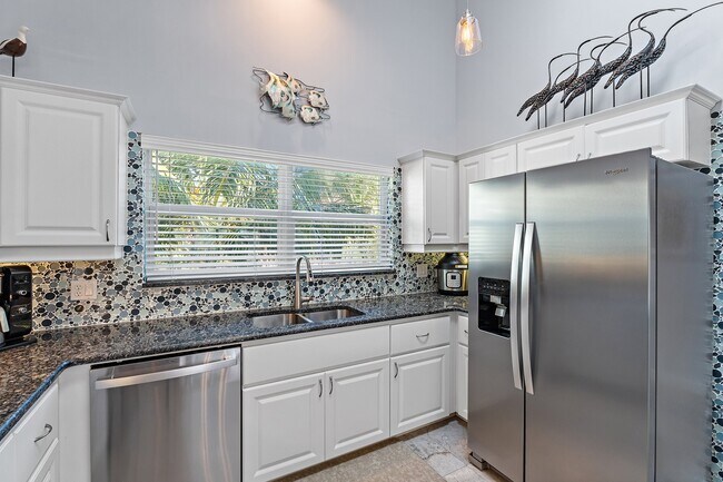 Building Photo - 4161 U.S. Hwy 1