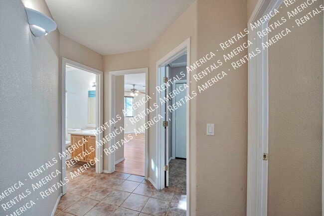 Building Photo - 10186 E Desert Paradise Pl