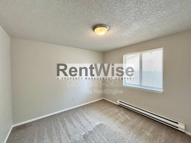 Building Photo - 776 W Pennsylvania St