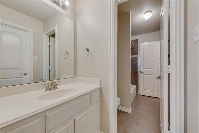 Building Photo - 14379 Fall Harvest Dr