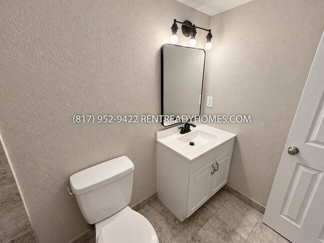 Building Photo - 5332 Marsh Dr