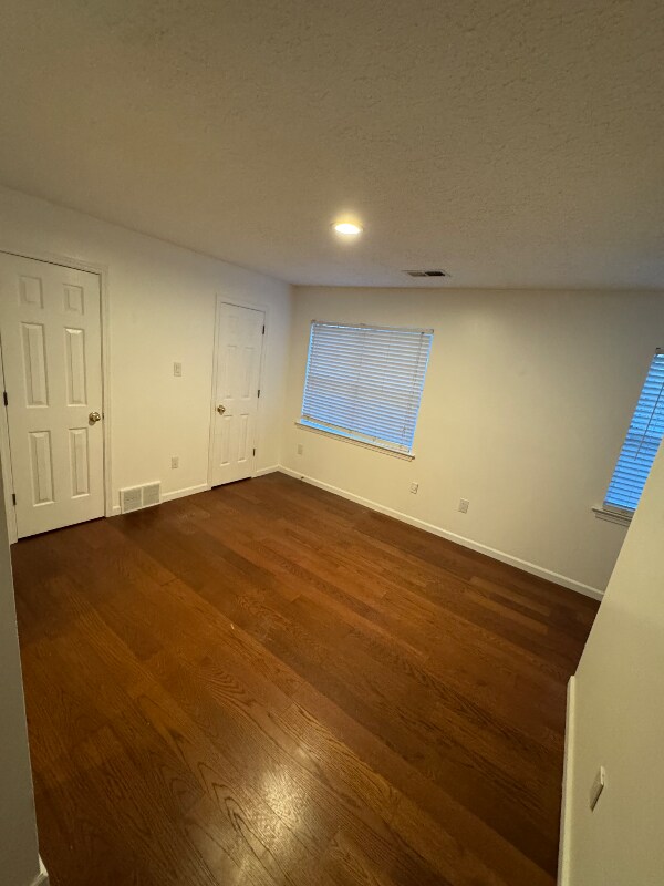 Building Photo - 70 N McLean Blvd