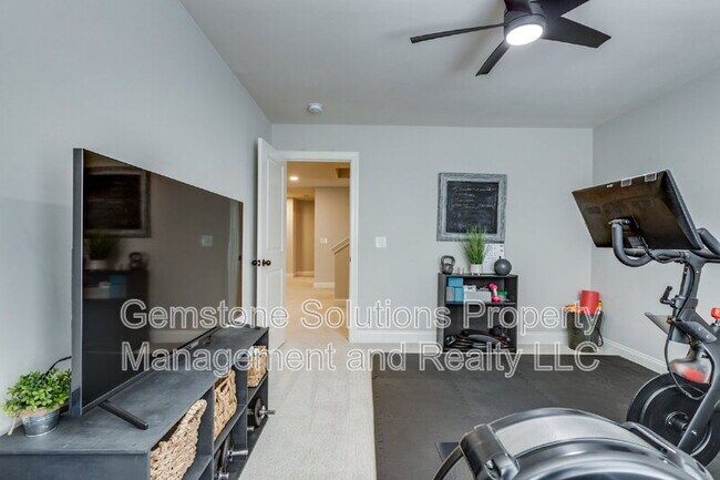 Building Photo - 1050 Nolencrest Dr