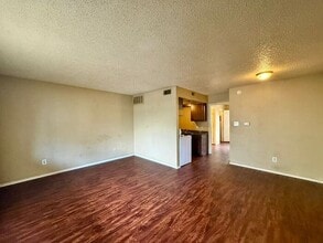 Building Photo - Tour Today! 1 Bed 1 Bath Apartment Near Downtown Tyler!