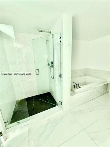 Building Photo - 400 Sunny Isles Blvd