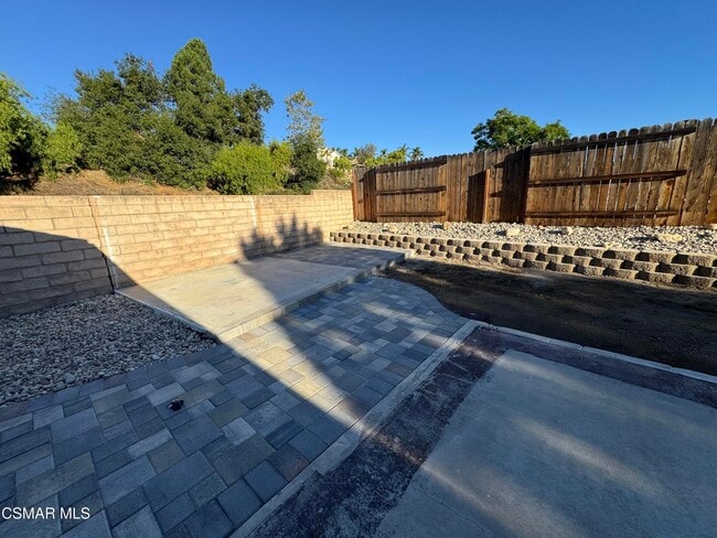 Building Photo - 14353 Loyola St