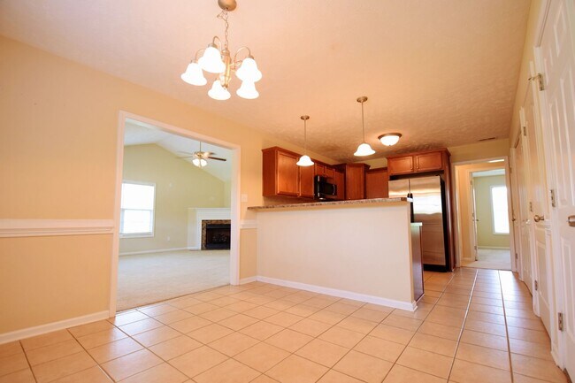 Building Photo - 137 Water Wood Ct