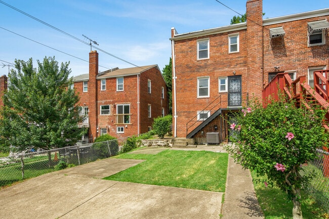 Building Photo - 5053 11th St NE