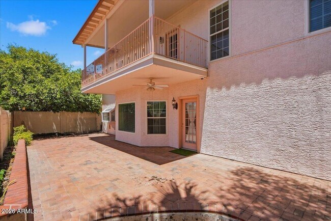 Building Photo - 2157 E Alameda Dr