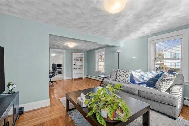 Building Photo - 5 Shippen Ave