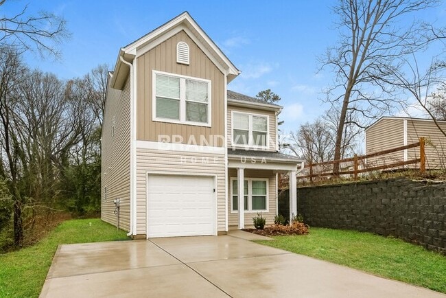 Building Photo - 309 Centre St