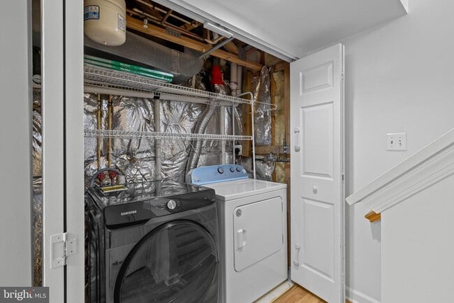 Building Photo - 6607 Rumfire Ct
