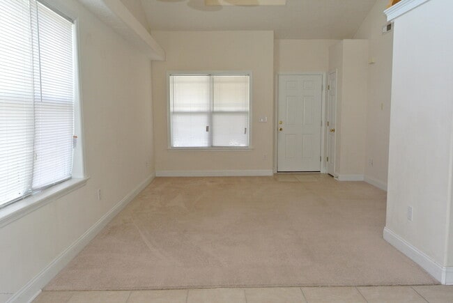 Building Photo - 4031 Arbor Green Way