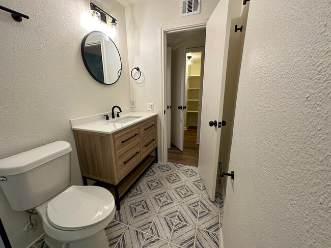 Master bathroom view to 2nd closet - 2300 Nacogdoches Rd