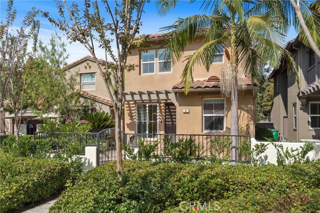 Building Photo - 308 Bronze