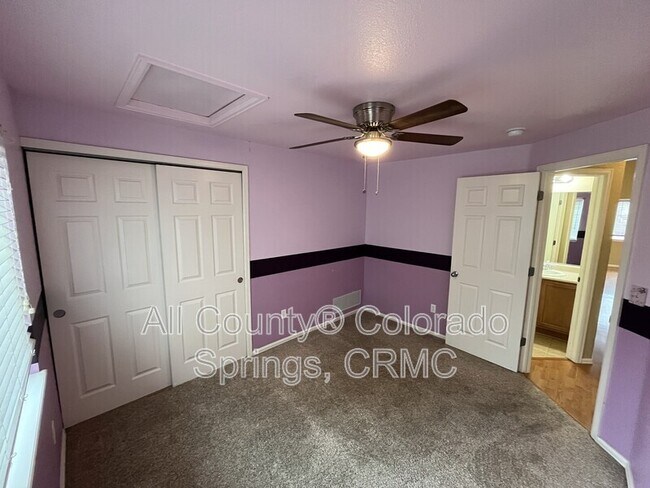 Building Photo - 7803 Guinness Way