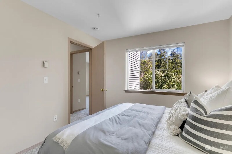 Building Photo - 1001 W Casino Rd