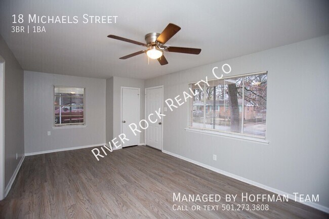 Building Photo - 18 Michaels St